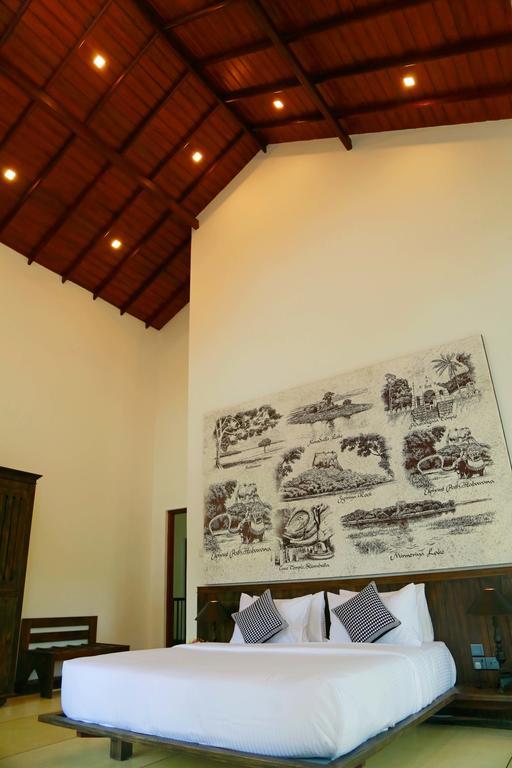 Tranquil Negombo Boutique Hotel Exterior photo