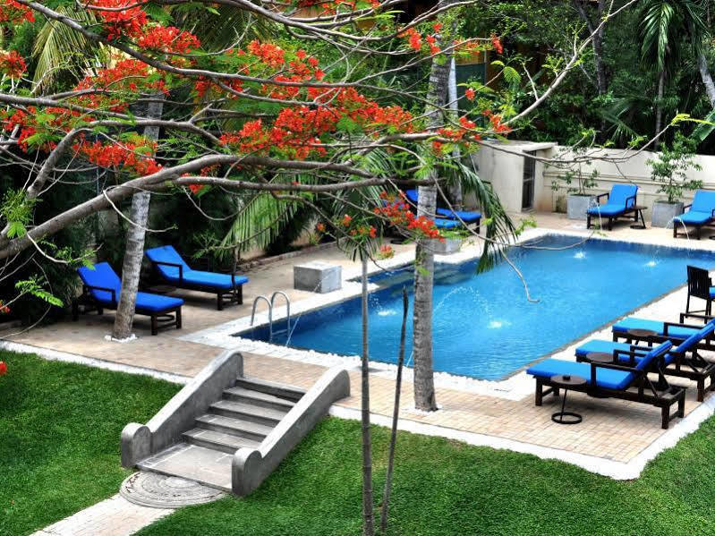 Tranquil Negombo Boutique Hotel Exterior photo
